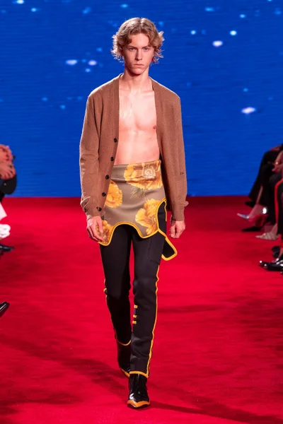 Look 21
